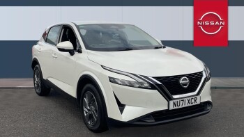 Nissan Qashqai 1.3 DiG-T MH Acenta Premium 5dr Petrol Hatchback